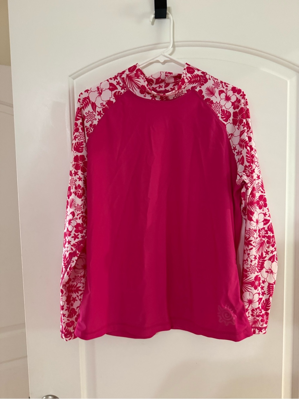 Women's Fuchsia Long-Sleeve Swim Tee with Floral Sleeves UV Skinz